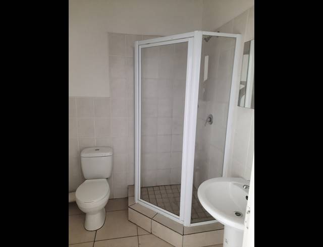 BEDROOM APARTMENT TO LET IN VASCO ESTATE